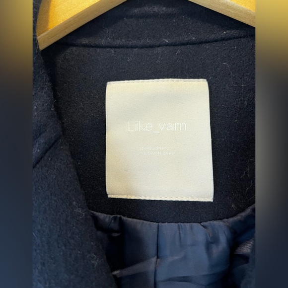 Double breasted wool coat - Picture 5 of 15